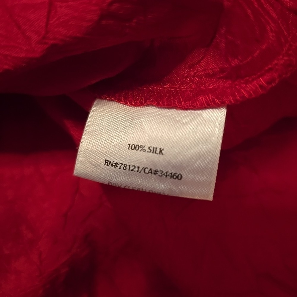 Eileen Fisher Sz L Beautiful RED Crinkled 100% Silk Exquisite Blouse Shirt Top - Picture 10 of 10